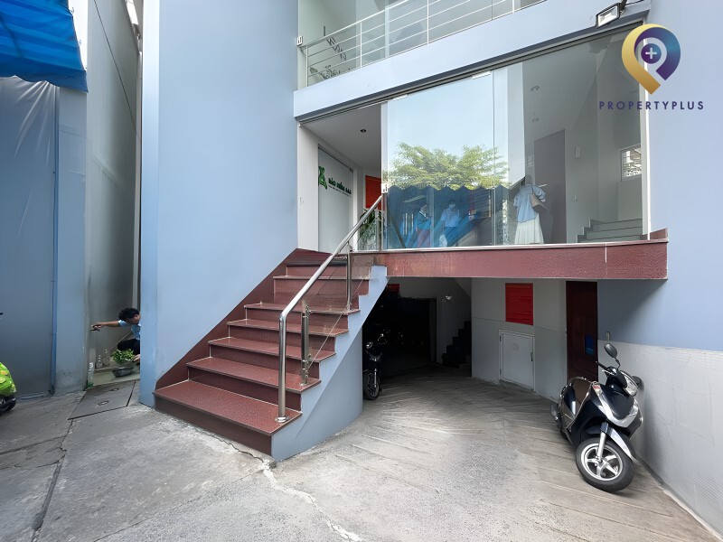 Compa Building